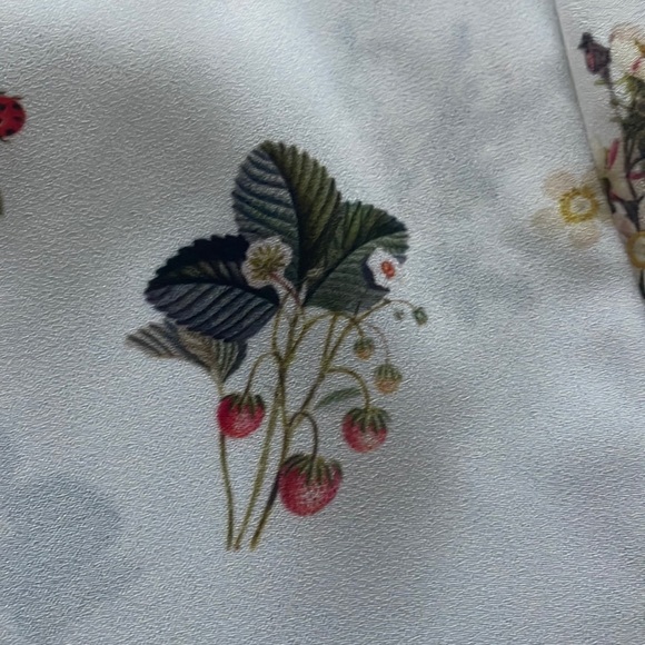 Ted Baker lady bug & berries print blouse NWT - Picture 4 of 15